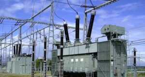Compact énergétique du Cameroun : Ouverture du transport électrique, maintenance des transformateurs, fiscalité verte, six chantiers offerts au patronat