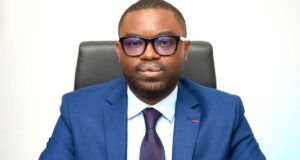 Idriss Confiance Mbe: une force montante, un jeune leader au service de l’avenir