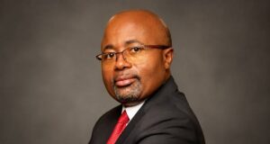 General Bank of Cameroon : Victor Noumoué tente de s’octroyer une signature de 15 milliards de FCFA, soit 3 000 fois le plafond ministériel