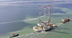 Hydrocarbures : les industries extractives reculent de 6,1% en 2025, un déclin qui dure depuis six ans